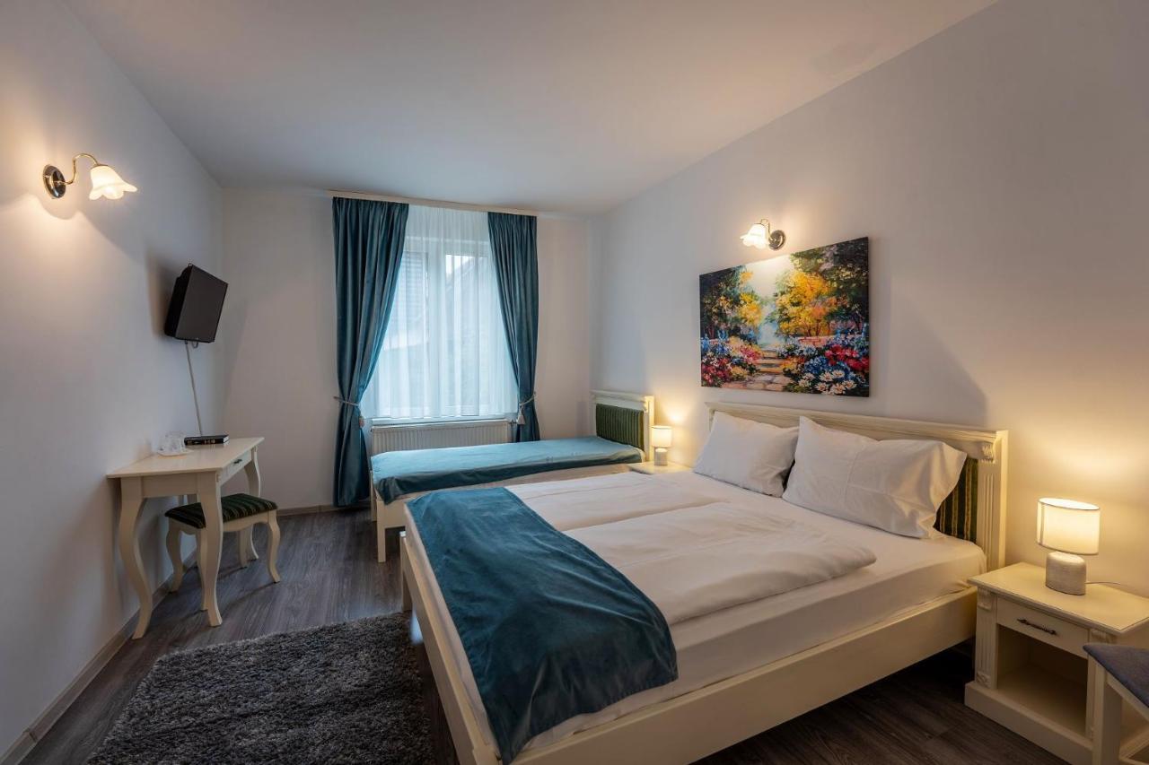Palas Boutique Sighisoara Bagian luar foto